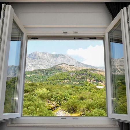 Sol Rooftop Apartments Tučepi Buitenkant foto